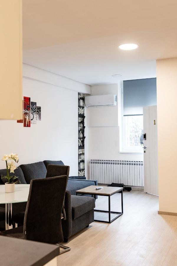 Apartmani Park Maksimir-Rebro Zagreb Exterior foto