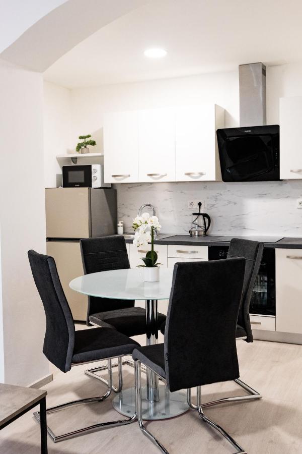 Apartmani Park Maksimir-Rebro Zagreb Exterior foto